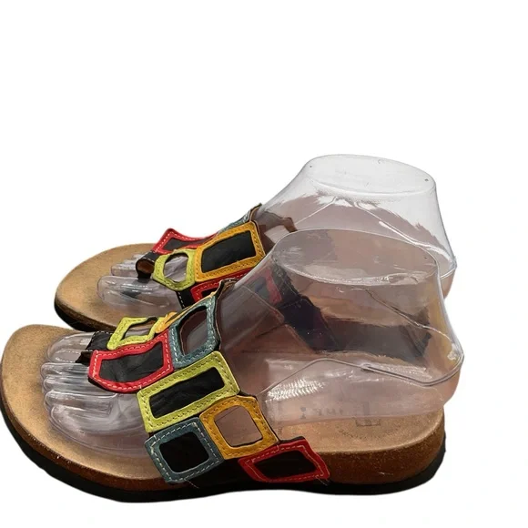 Think! Colorful Geometric Sandals size 6 - Picture 4 of 9